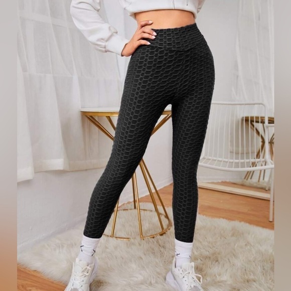 Viral TikTok Booty Shaping Honeycomb High Waisted Black Leggings - Picture 1 of 6